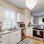 Victorian Manor On Main W 6 Beds-10 Mins To Lanc